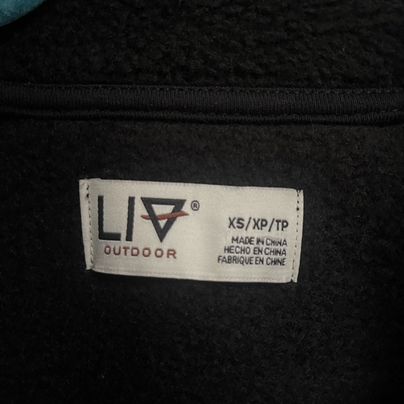 Liv Women’s Heavyweight fleece jacket in black - Picture 4 of 4